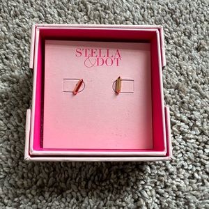 Stella & Dot gold rebel studs
